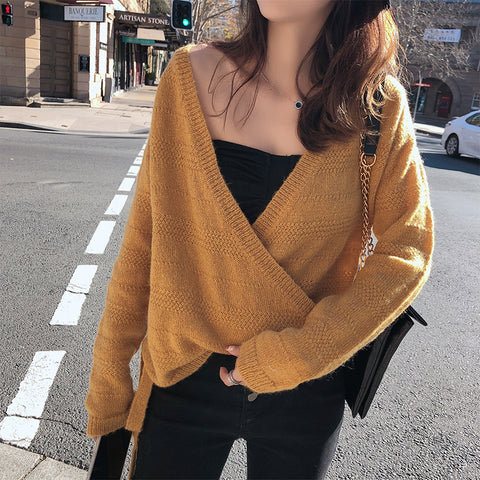 MISHOW 2019 Autumn Knit Pullover women Vneck Long Sleeves Loose soild Knit Sweater MX19C5428